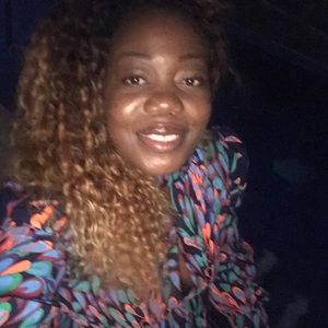 Meet your Posher, Loren nicole